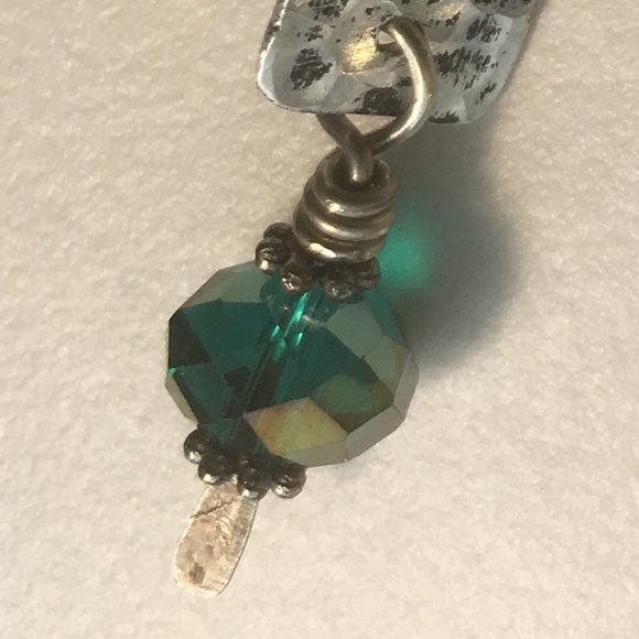 Handcrafted Recycled Aluminum n Crystal Earrings. - Picture 4 of 8